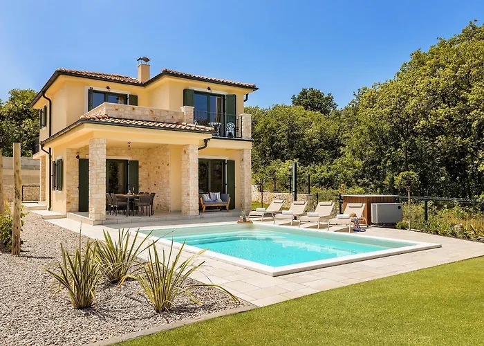 Villa Pinaza C