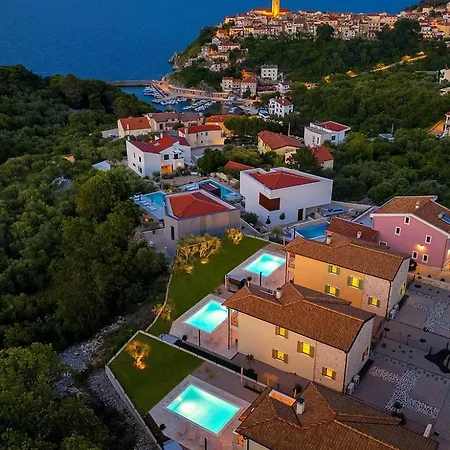 Pinaza C * Vrbnik (Primorje-Gorski Kotar)