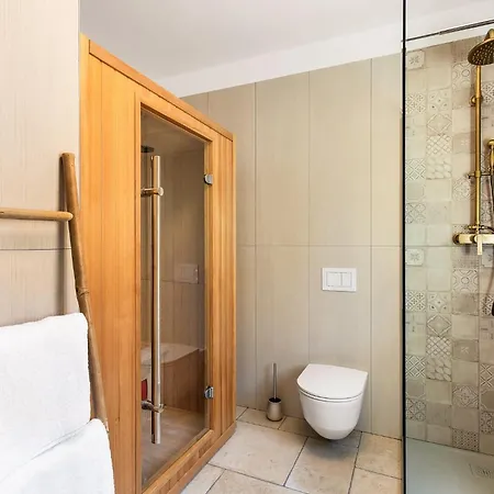 Pinaza C * Vrbnik (Primorje-Gorski Kotar)